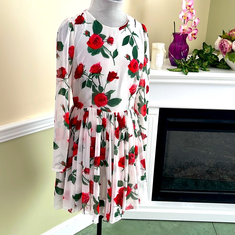 FINEJO White & Red Rose Floral Chiffon Dress Size M NWOT - Picture 6 of 14